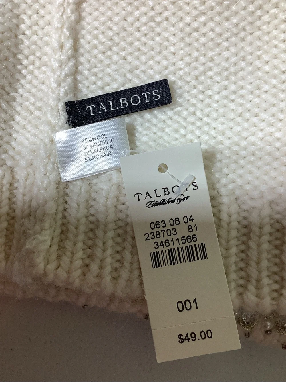 Talbots Alpaca/Mohair/acrylic blend hat and gloves set